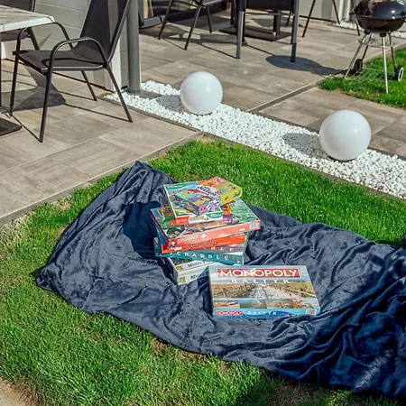 別荘 Lovely In With Wifi サルビノボ